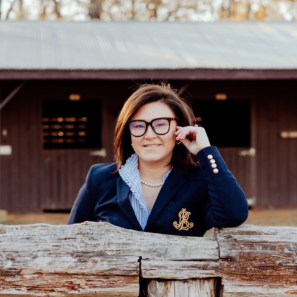 Meet your Posher, Ashley